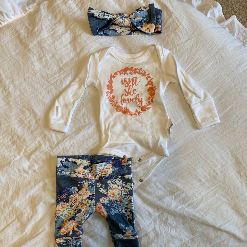 Newborn coming home outfit